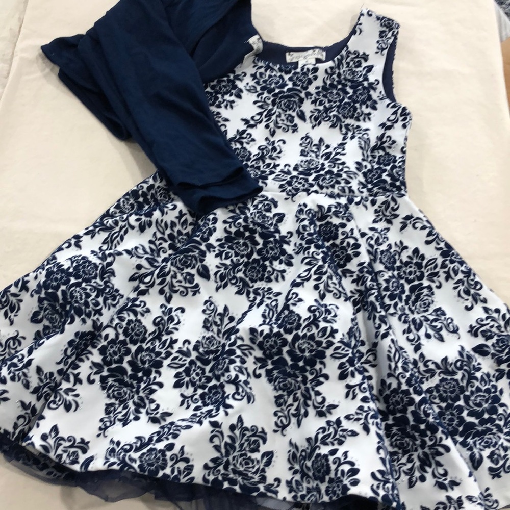 Girls dress